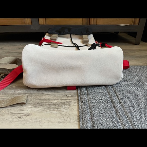 🆕Topo Designs Rover Pack collaboration with New Balance - Picture 10 of 12